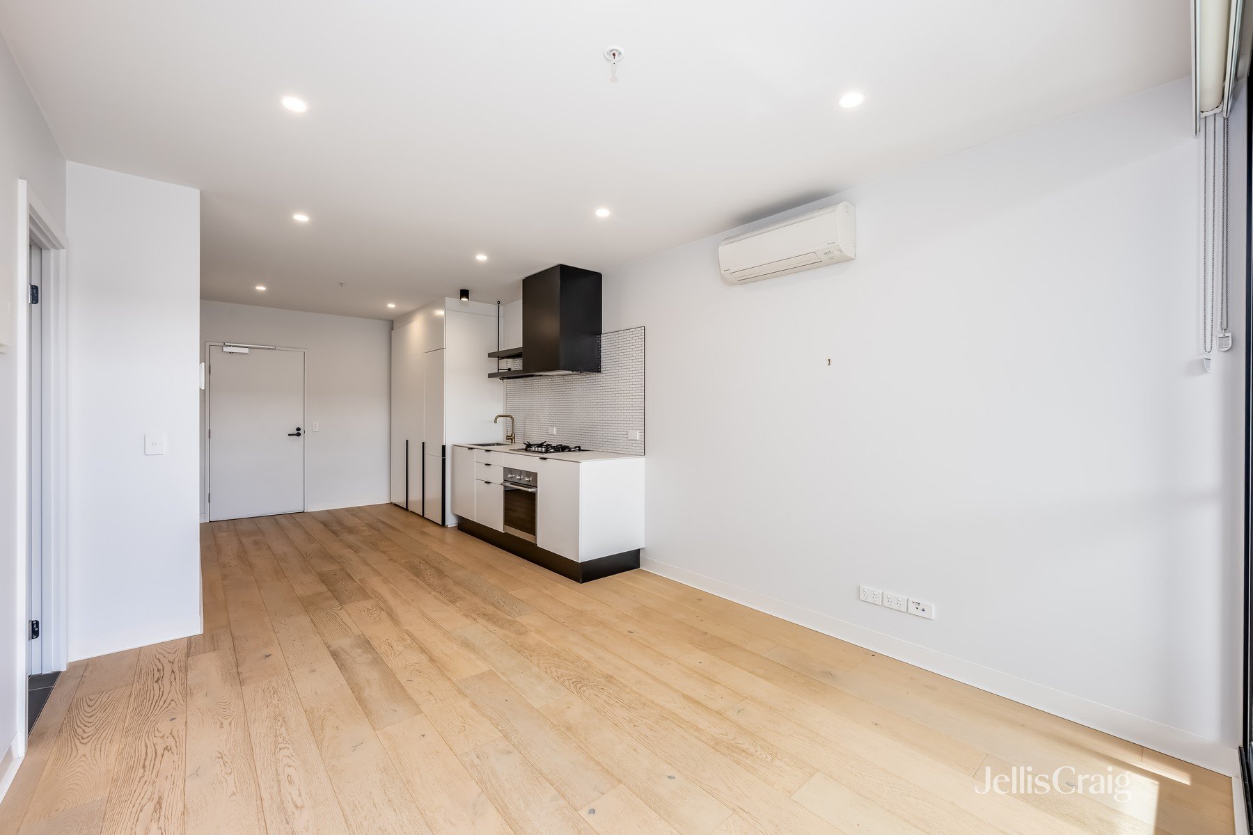 303/115 Church Street, Richmond image 2