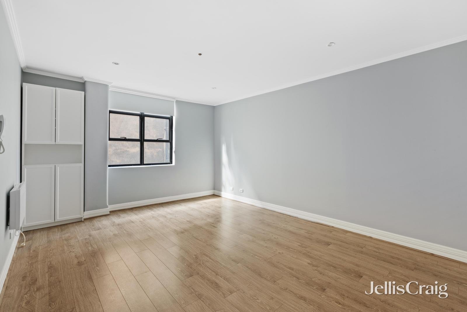 303/166 Flinders Street, Melbourne image 2