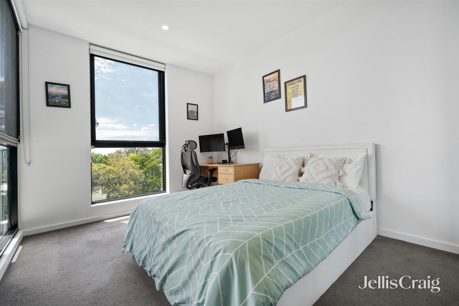 303/168 Whitehorse Road, Blackburn image 4