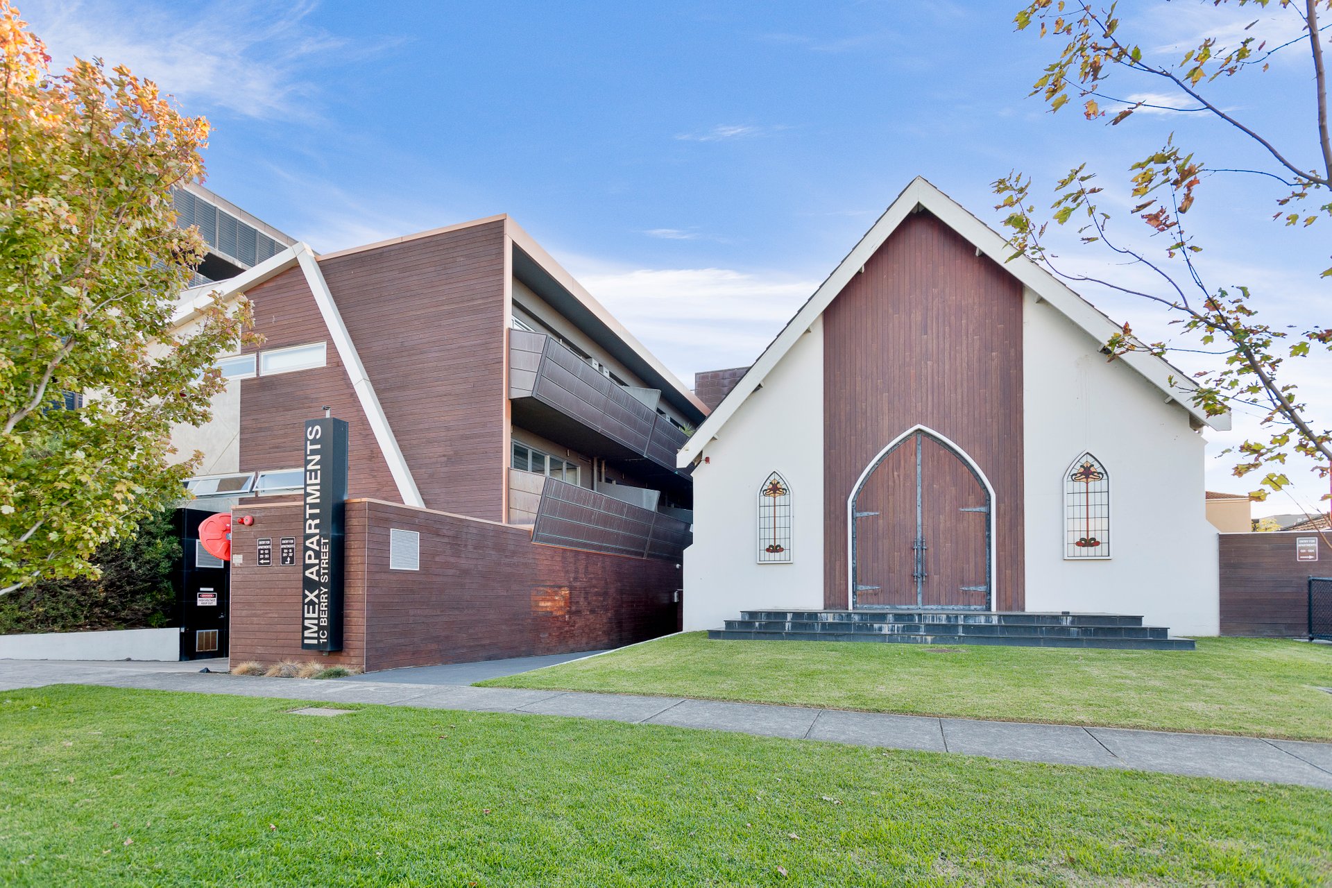 303/1C Berry Street, Essendon North image 1