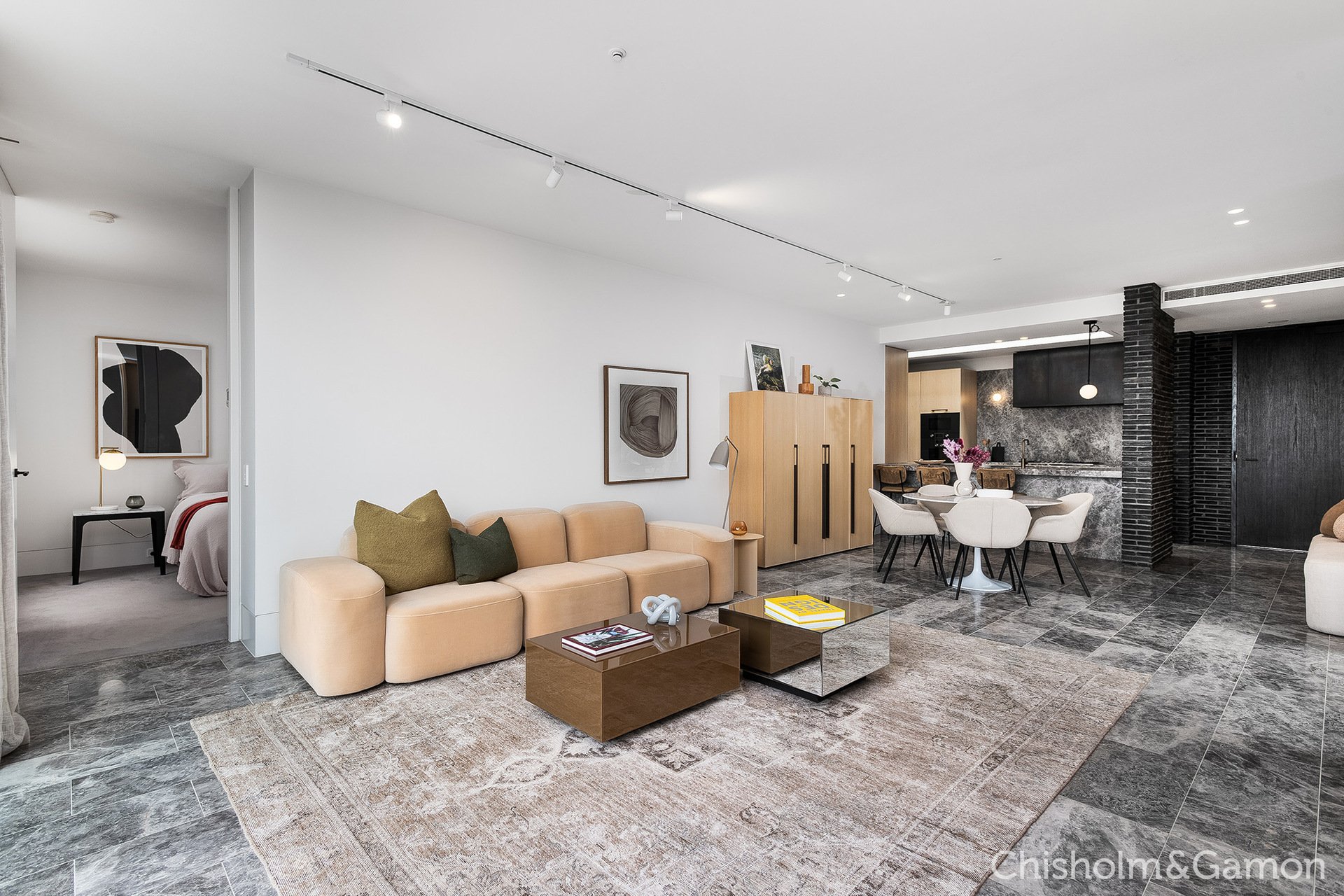 303/2 Pine Avenue, Elwood image 4