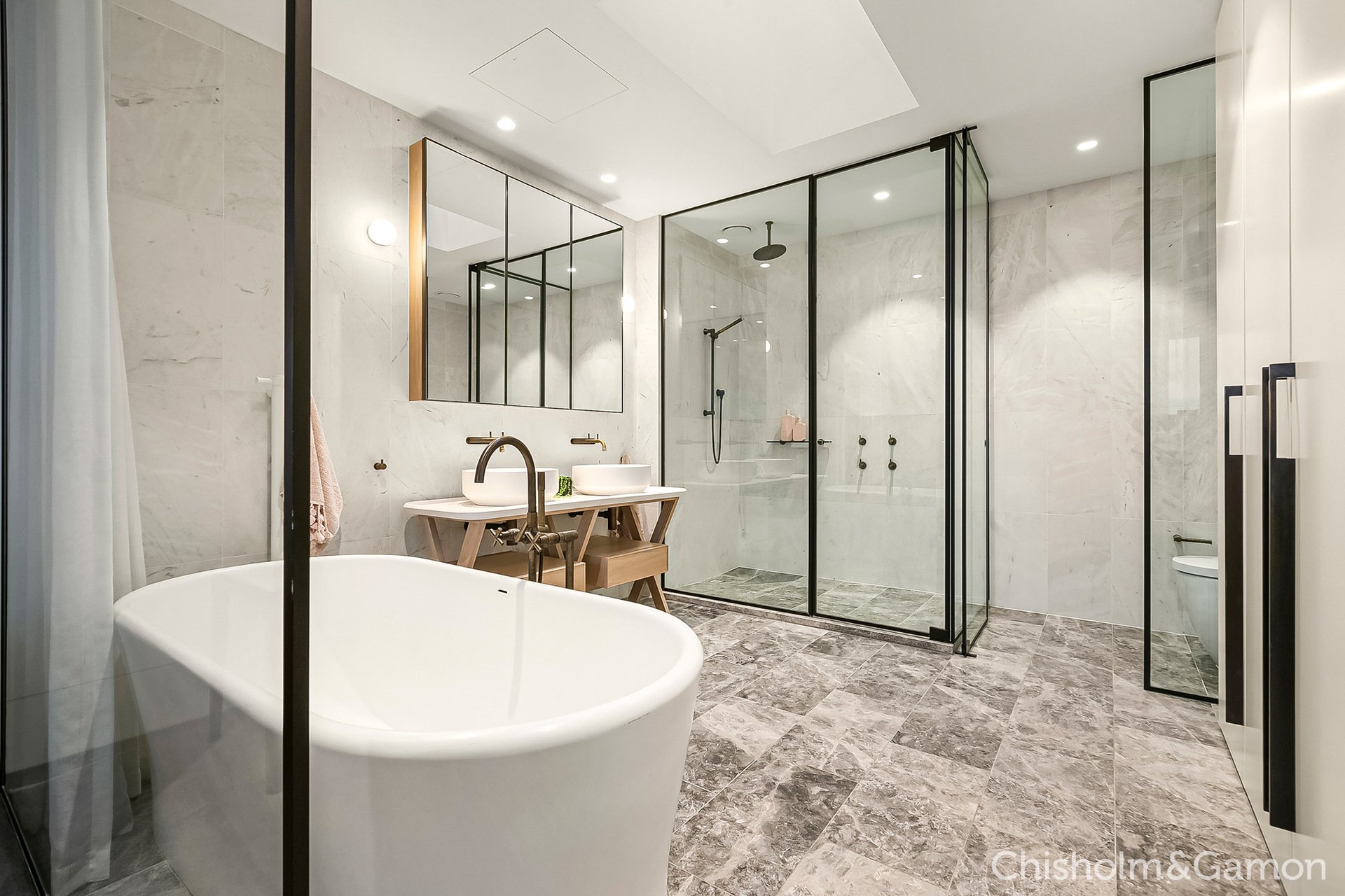 303/2 Pine Avenue, Elwood image 8