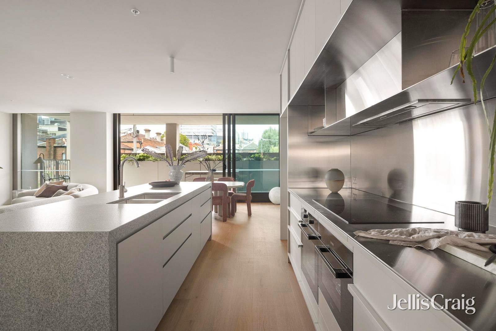 303/25 Smith Street, Fitzroy image 8