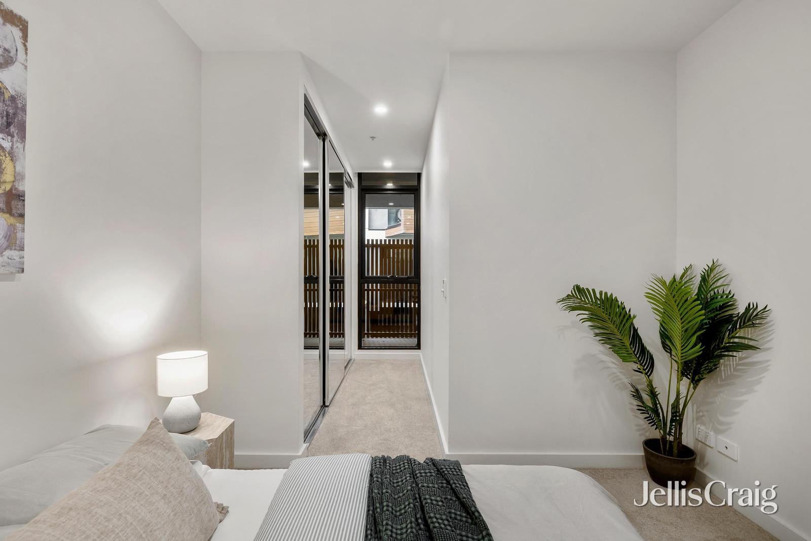 303/36 Lynch Street, Hawthorn image 5