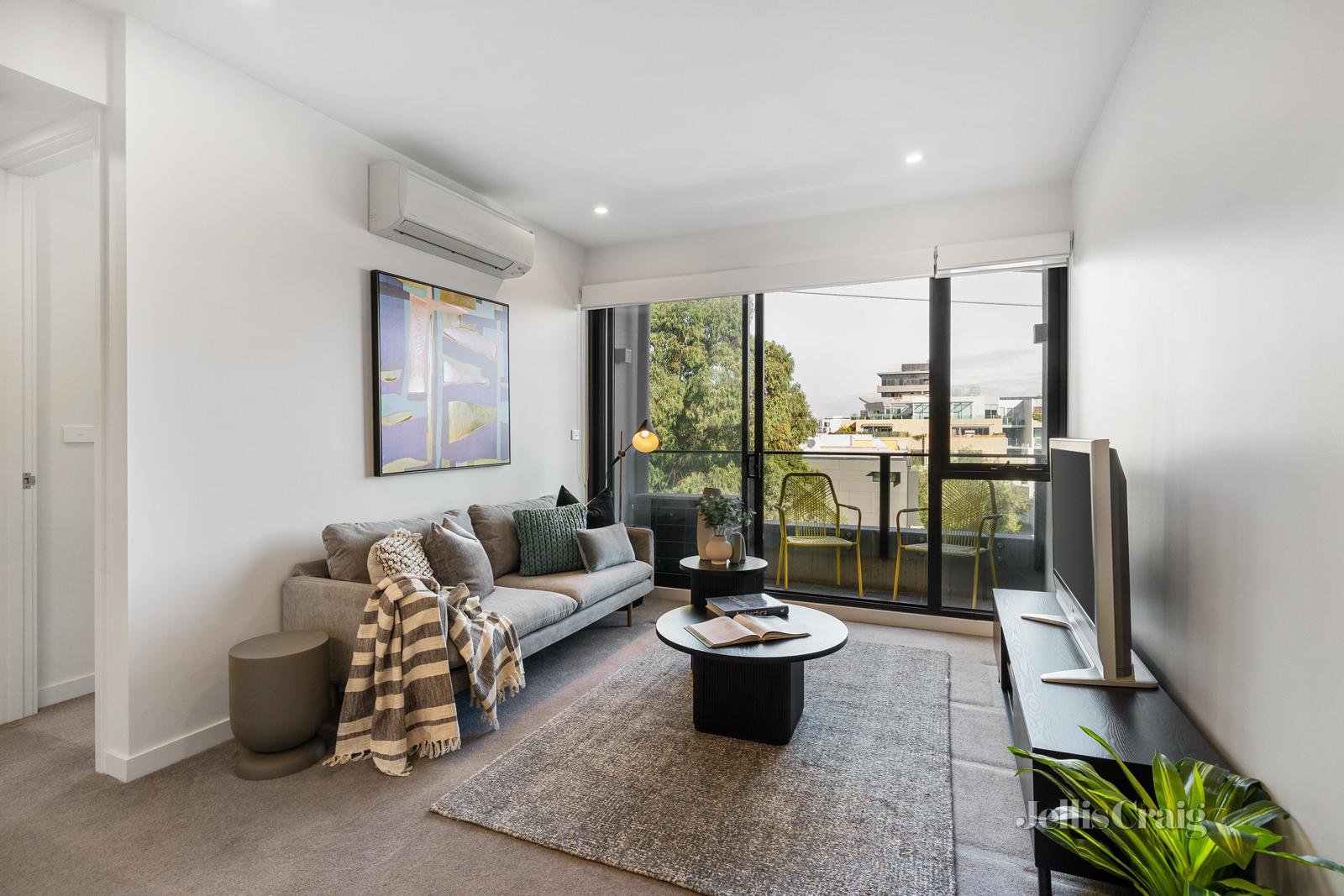 303/47 Murphy Street, Richmond image 1