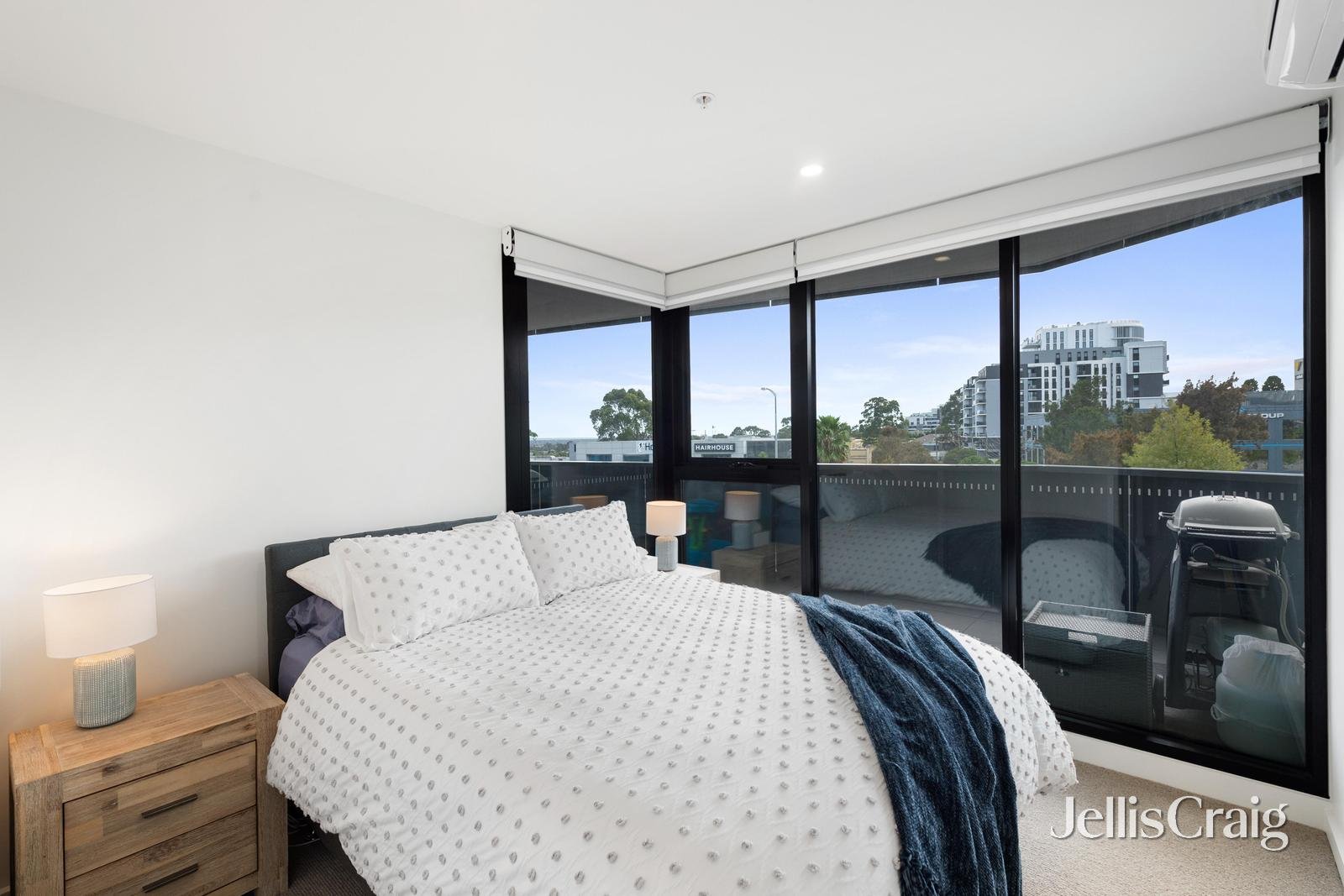 303/600 Doncaster Road, Doncaster image 5