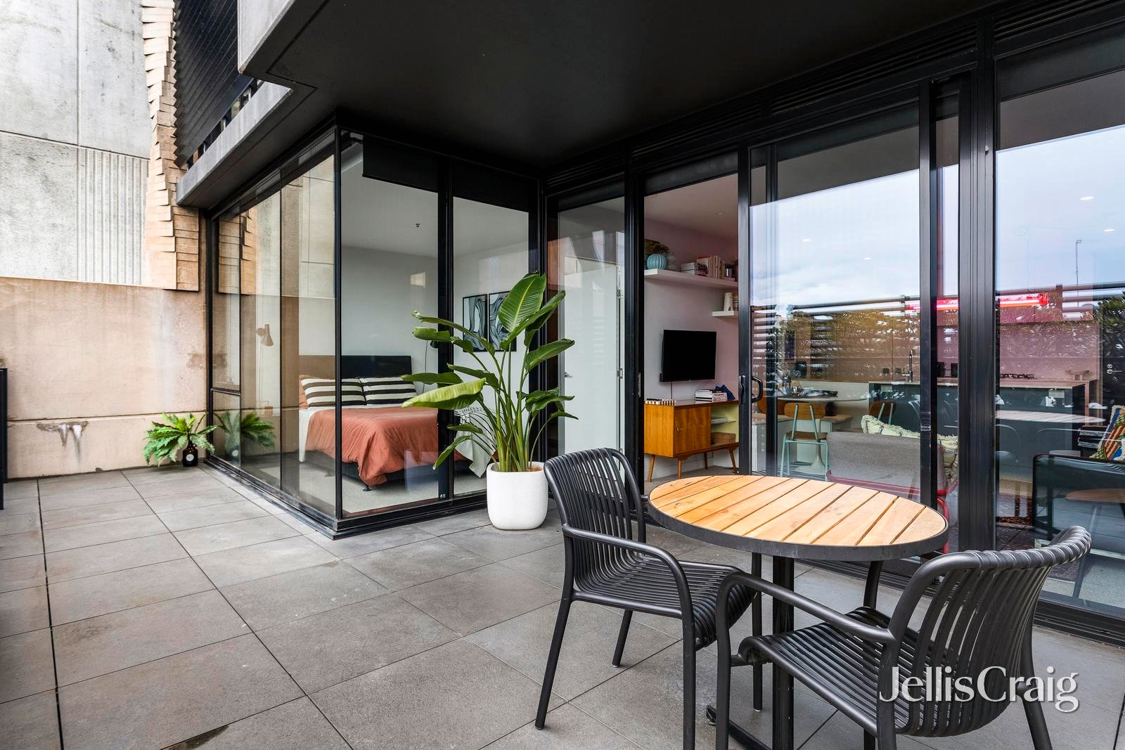 303/70 Stanley Street, Collingwood image 3