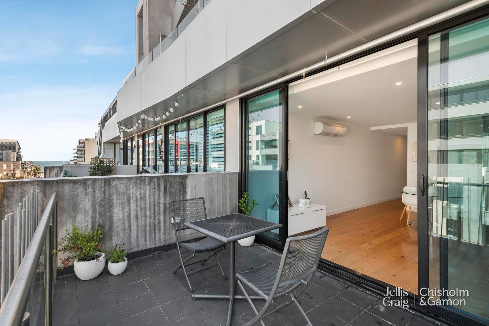 303/77 Nott Street, Port Melbourne image 11