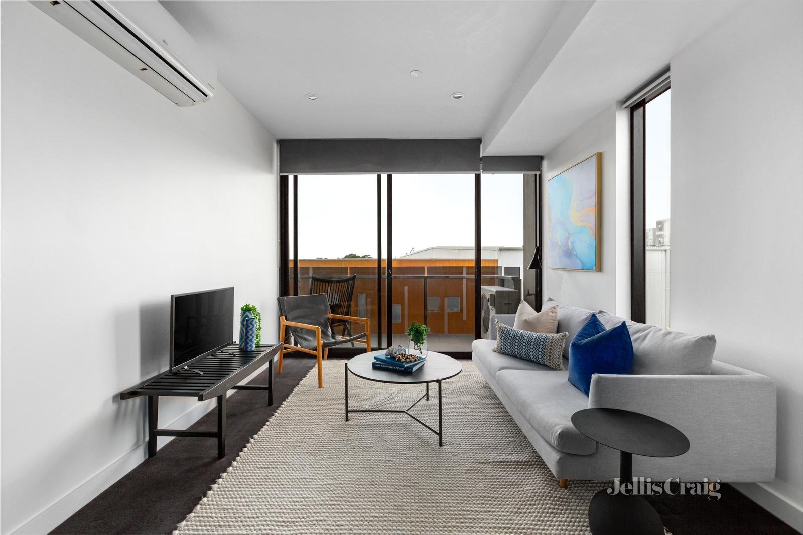 303/81 Riversdale Road, Hawthorn image 2