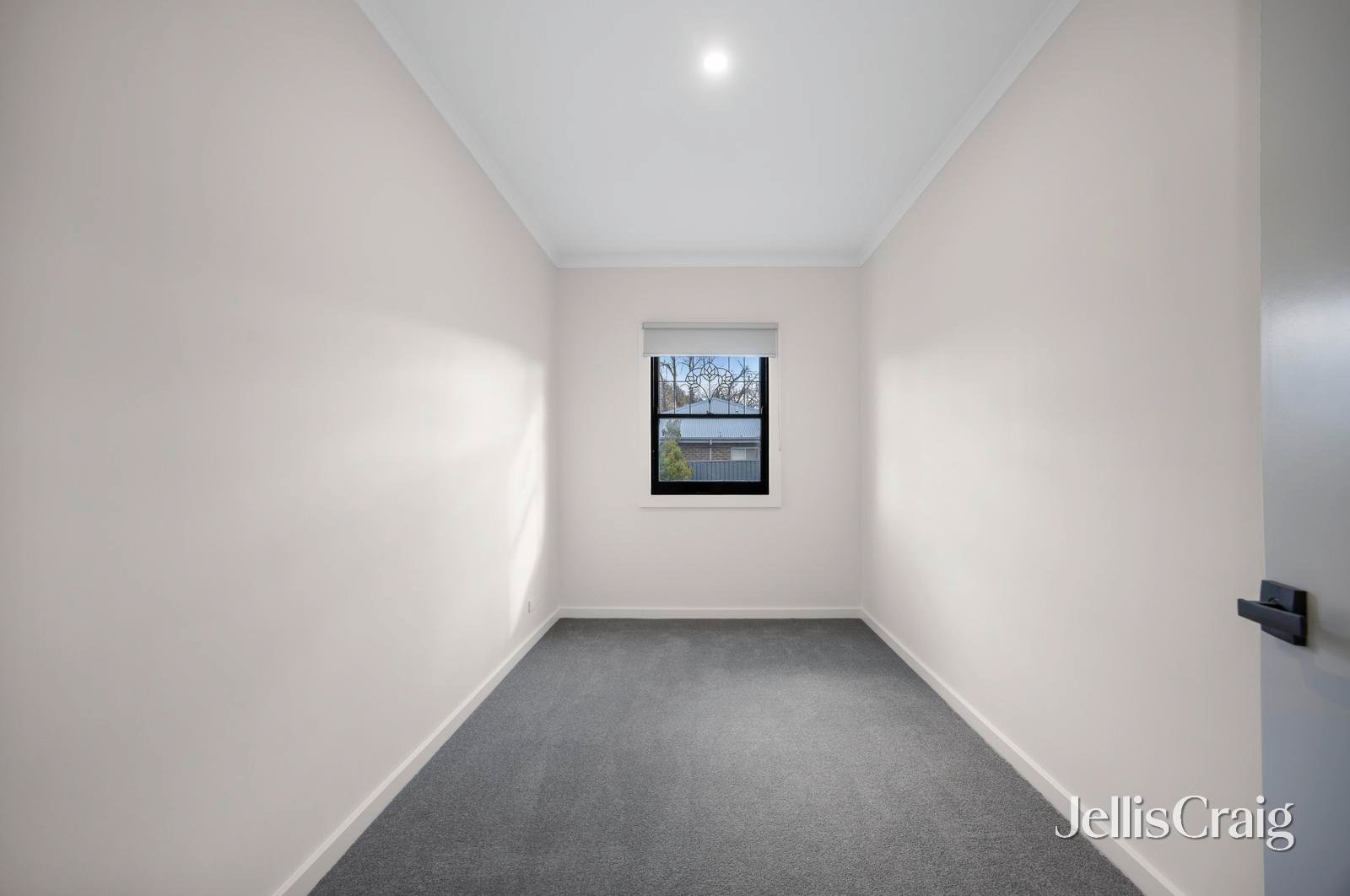 304 La Trobe Street, Redan image 7