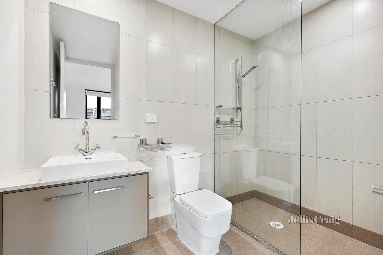 304/100 Western Beach Road, Geelong image 11