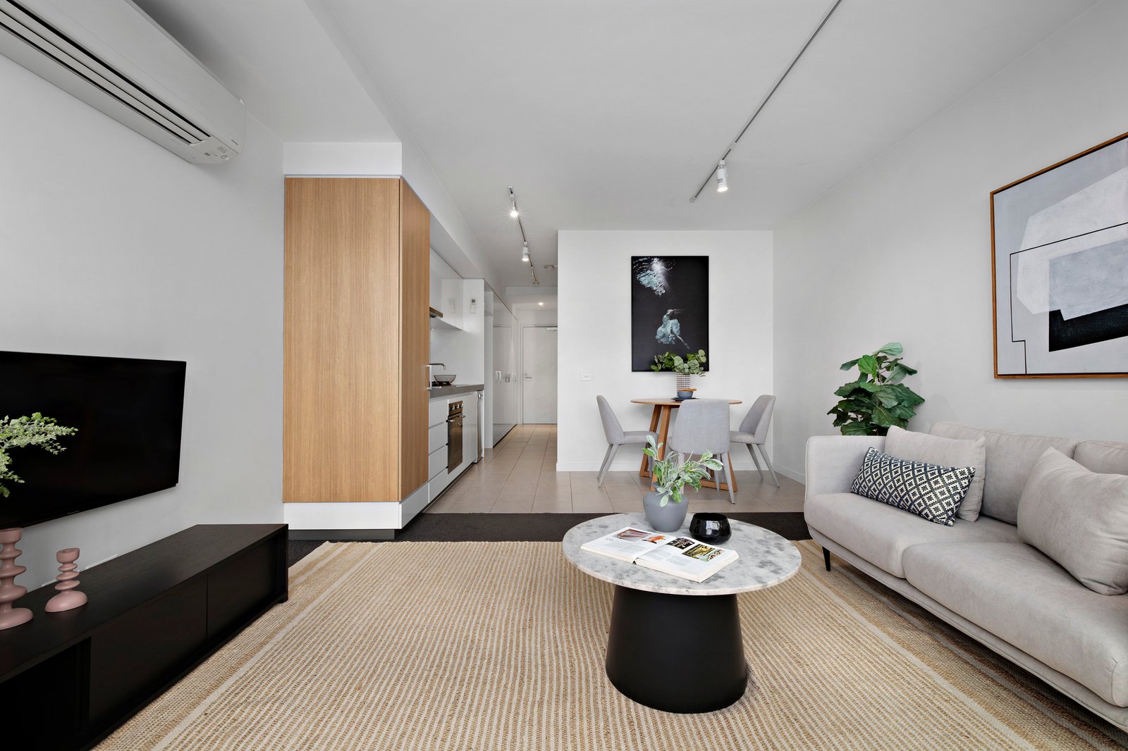 304/144-150 Clarendon Street
