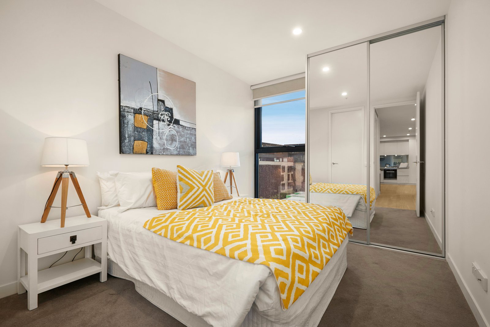 Property Gallery Thumbnail 4