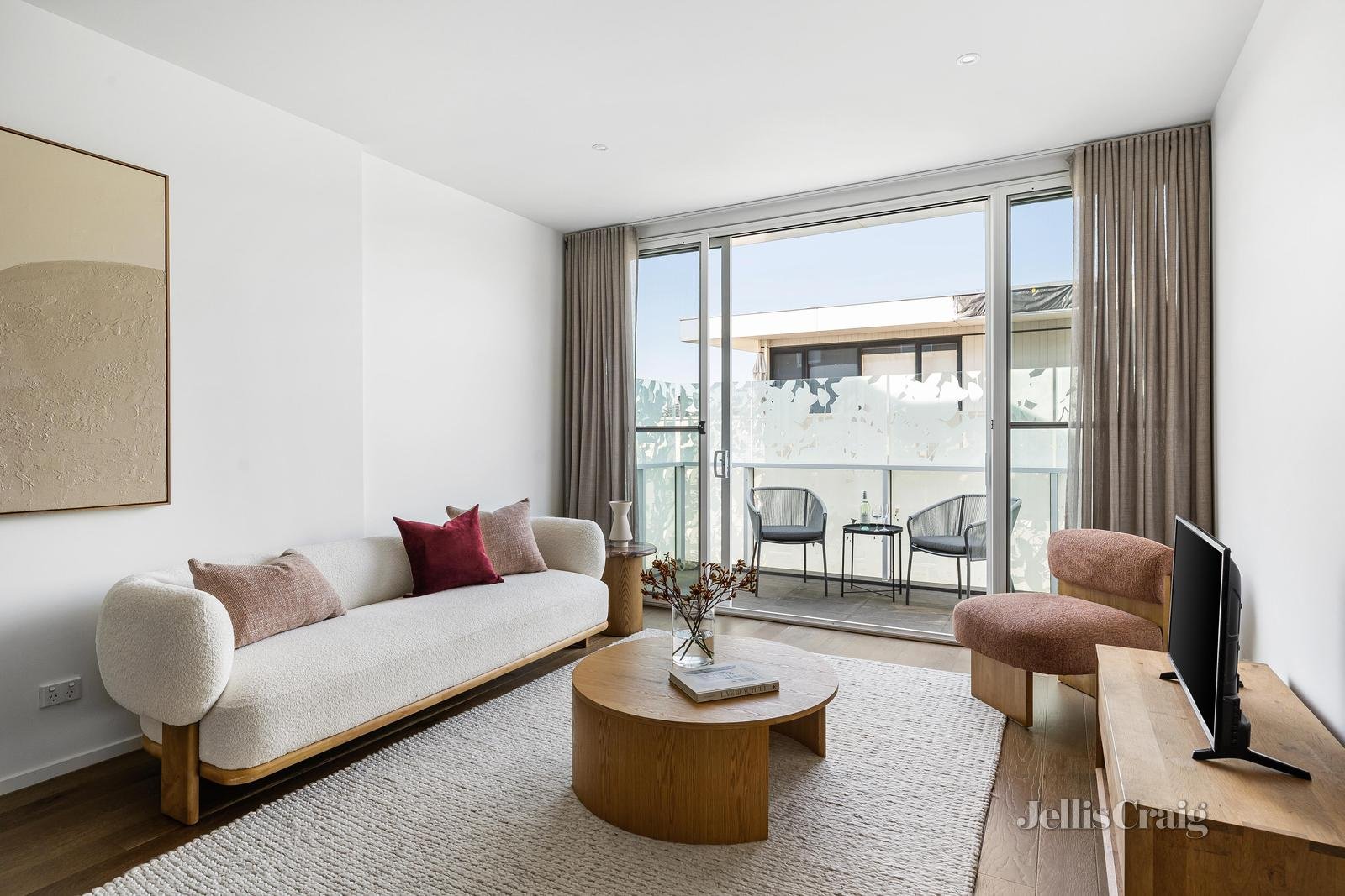 304/200 Whitehorse Road, Balwyn image 1