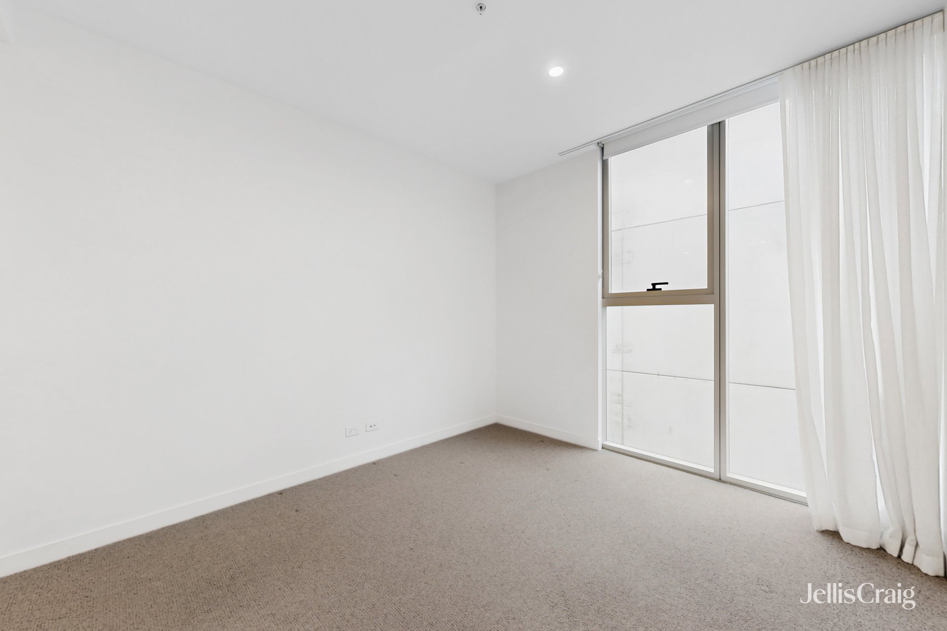 304/270B McKinnon Road, Mckinnon image 8