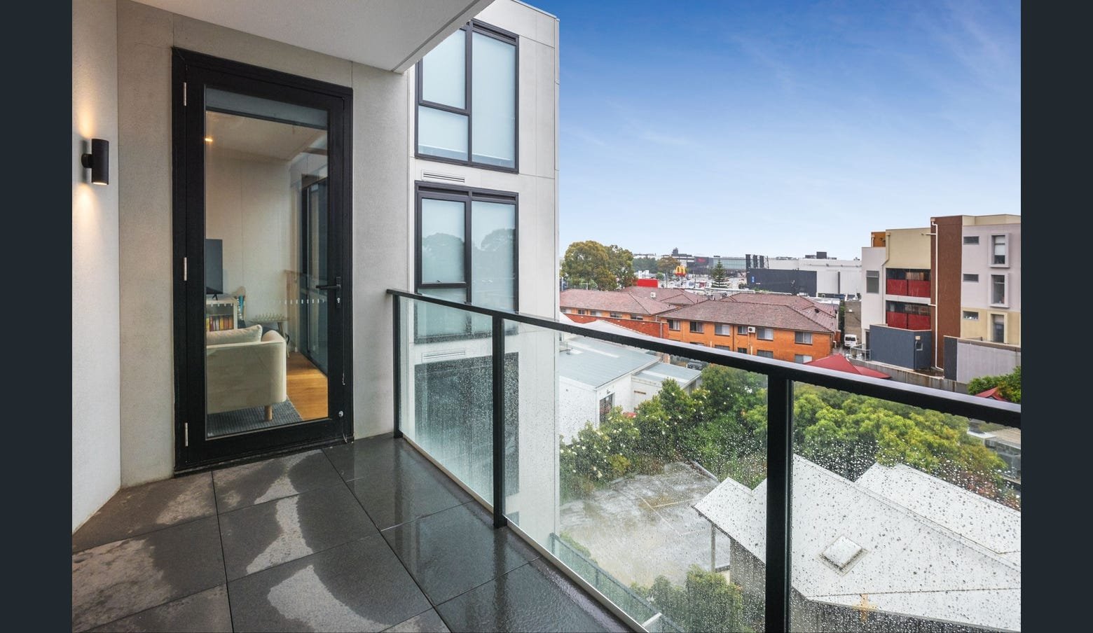 304/3 Chesterville Road Cheltenham