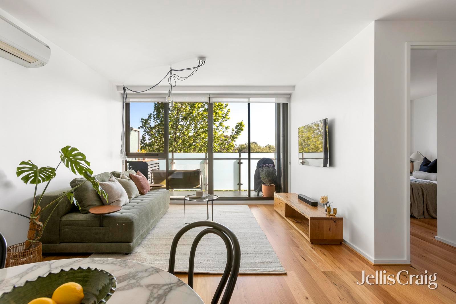 304/353 Napier Street, Fitzroy image 3