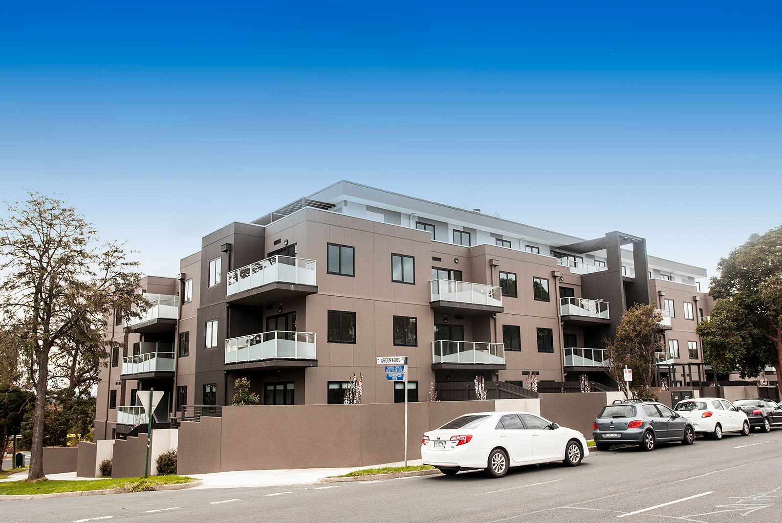 Property Gallery - Main Image