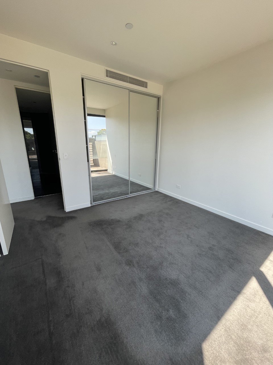 304/38 Harold Street, Hawthorn East image 6