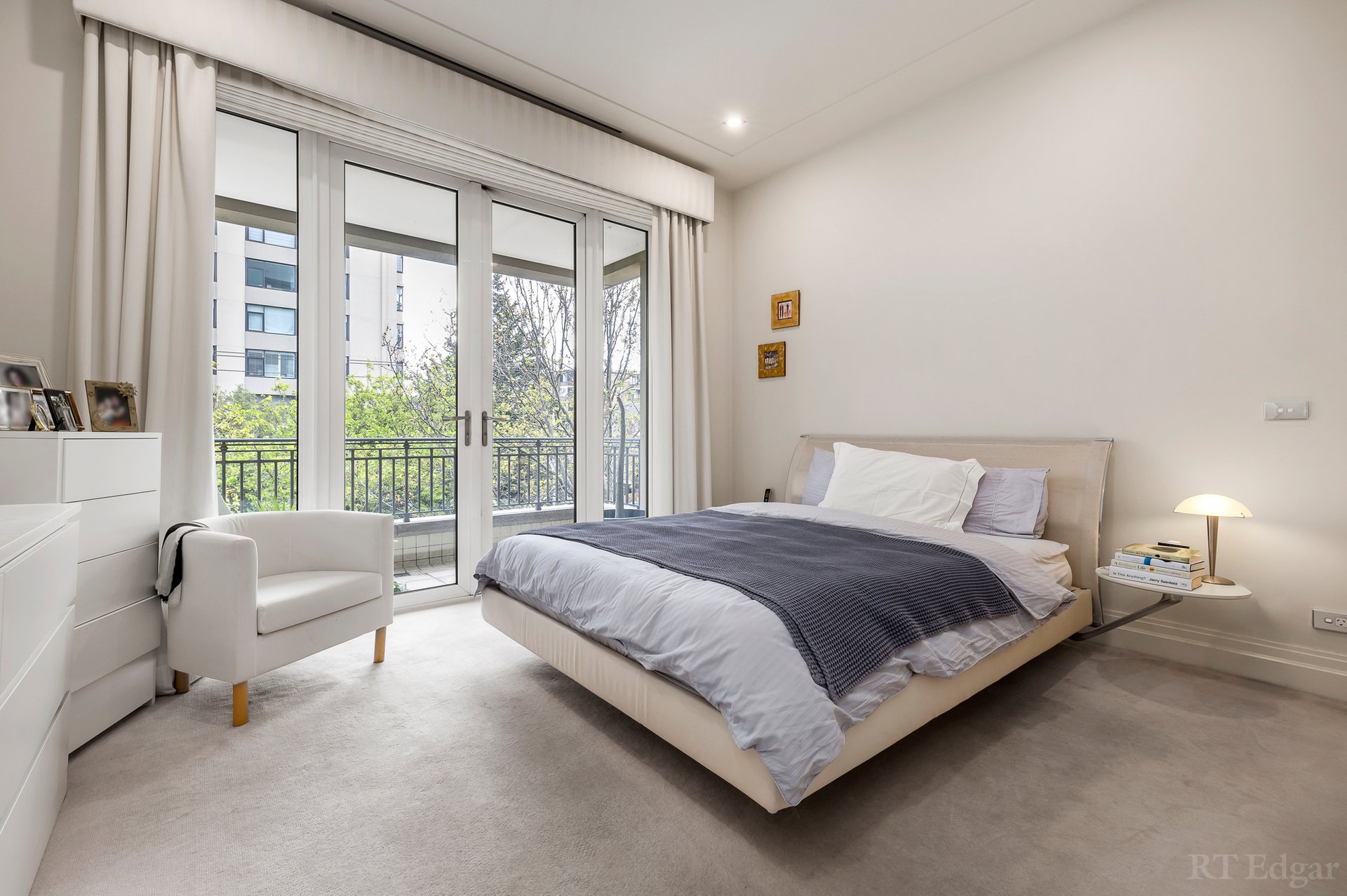 Property Gallery Thumbnail 7