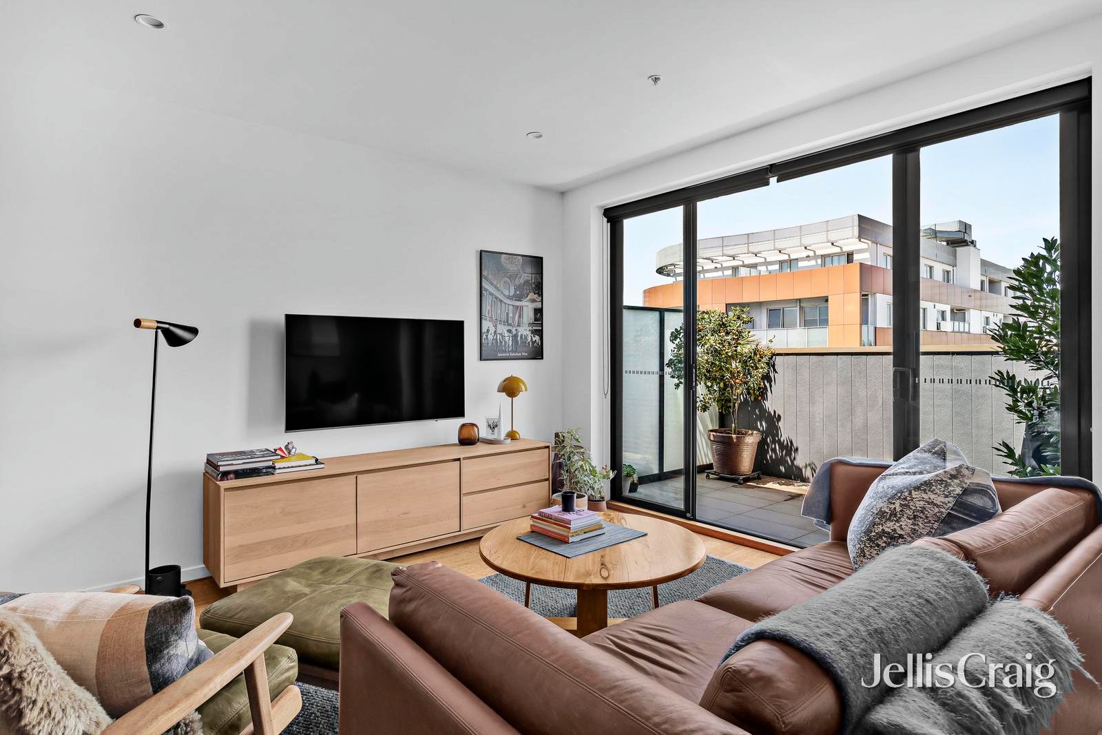 304/405 High Street, Northcote image 3