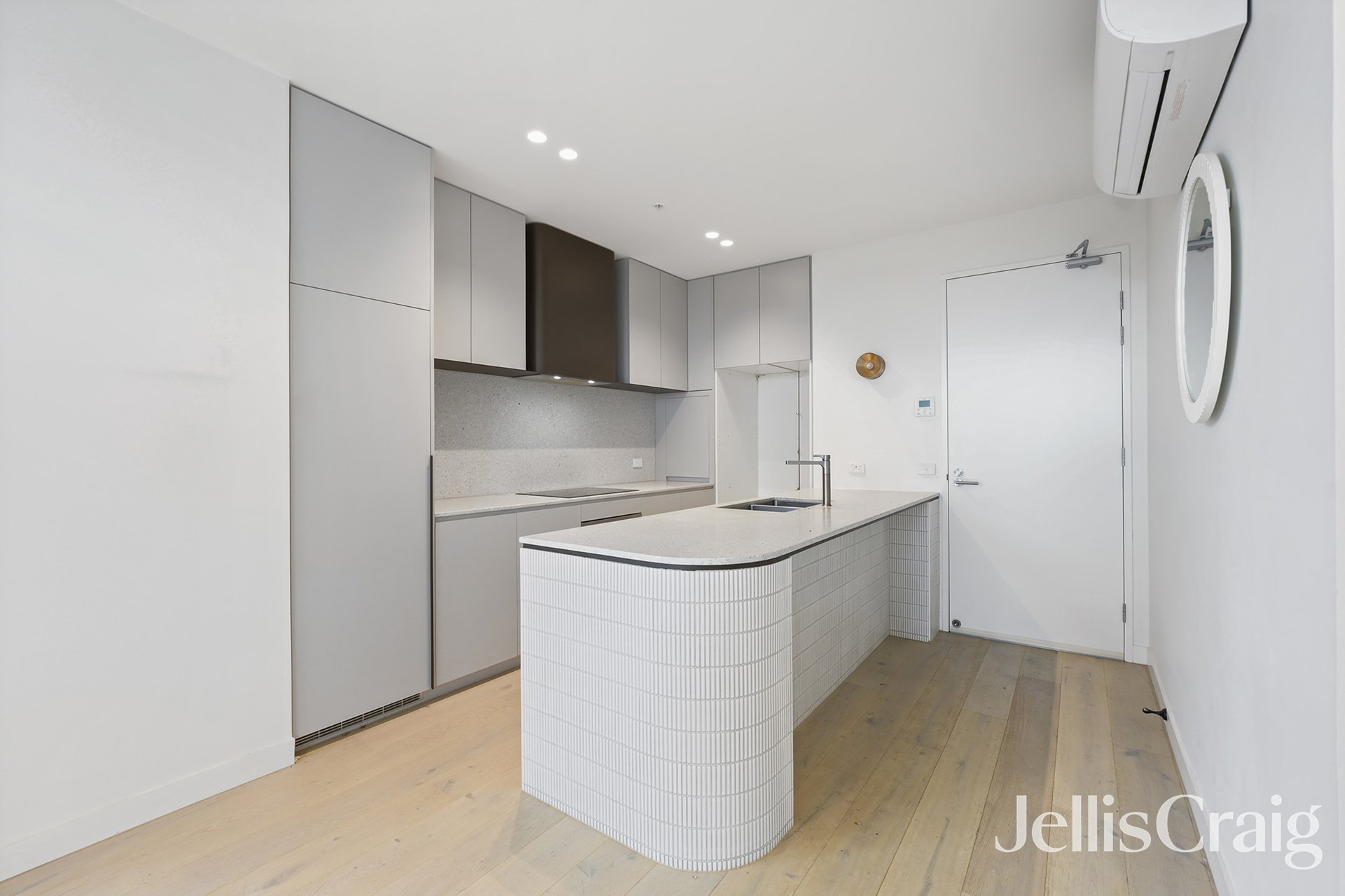 304/431 Bay Street, Brighton image 2