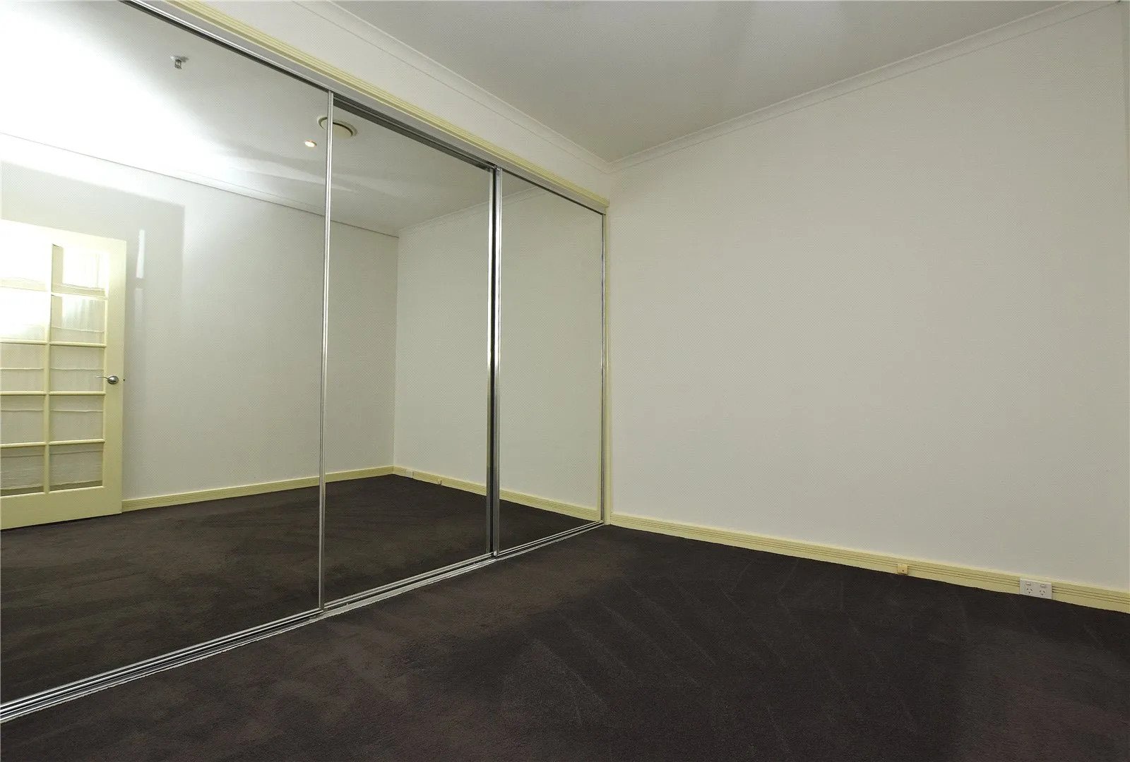 304 / 442 St Kilda Road MELBOURNE