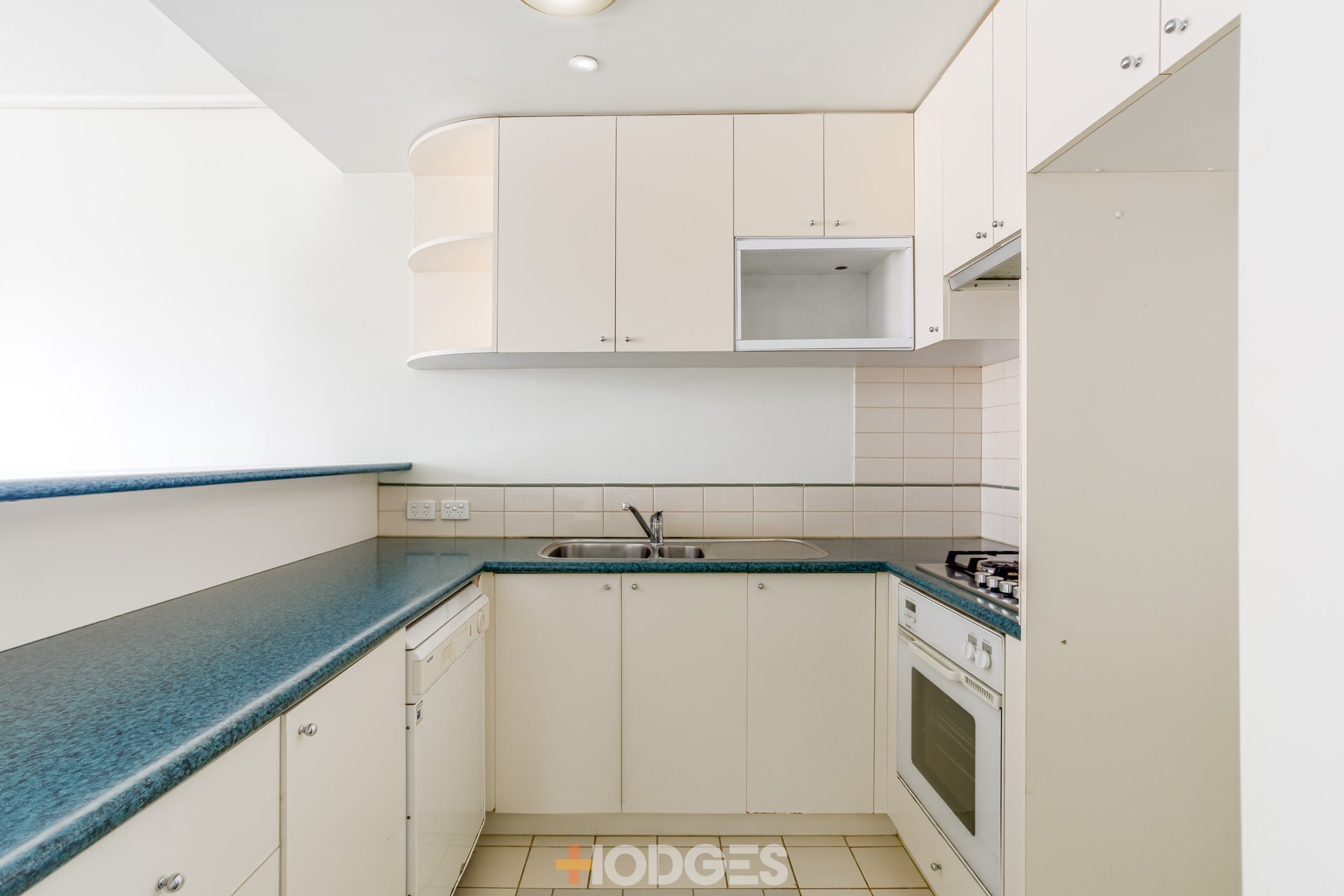 304 / 442 St Kilda Road MELBOURNE