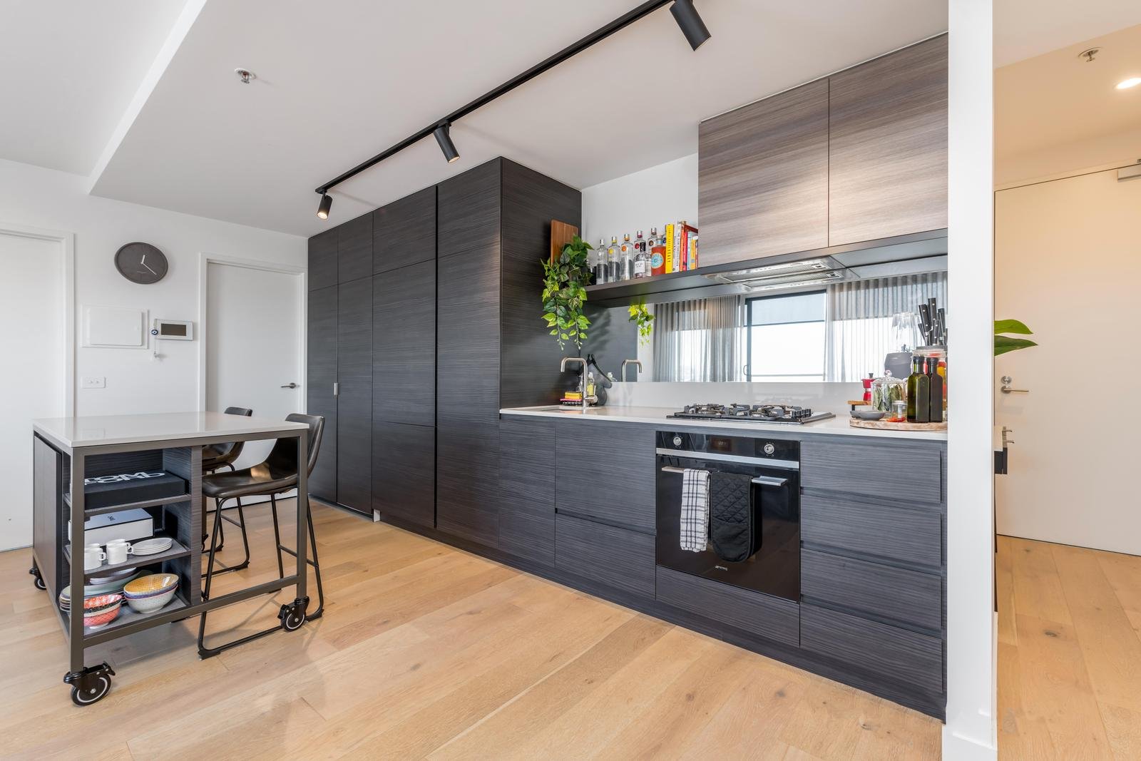 304/445 Lygon Street, Brunswick East image 2