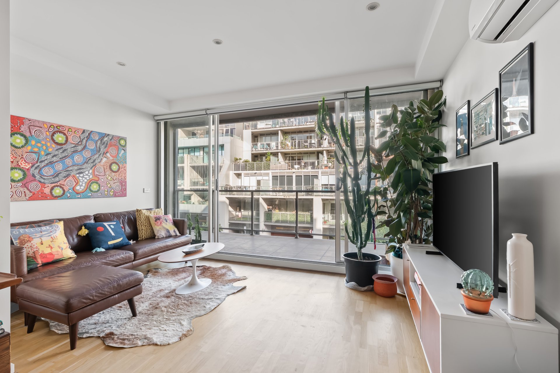 304/54 Nott Street, Port&nbsp;Melbourne image 1