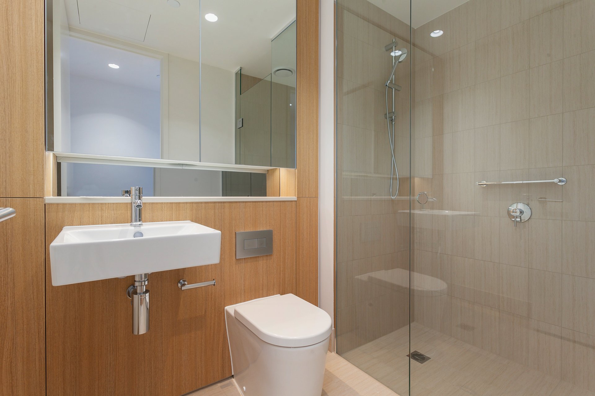 Property Gallery Thumbnail 5
