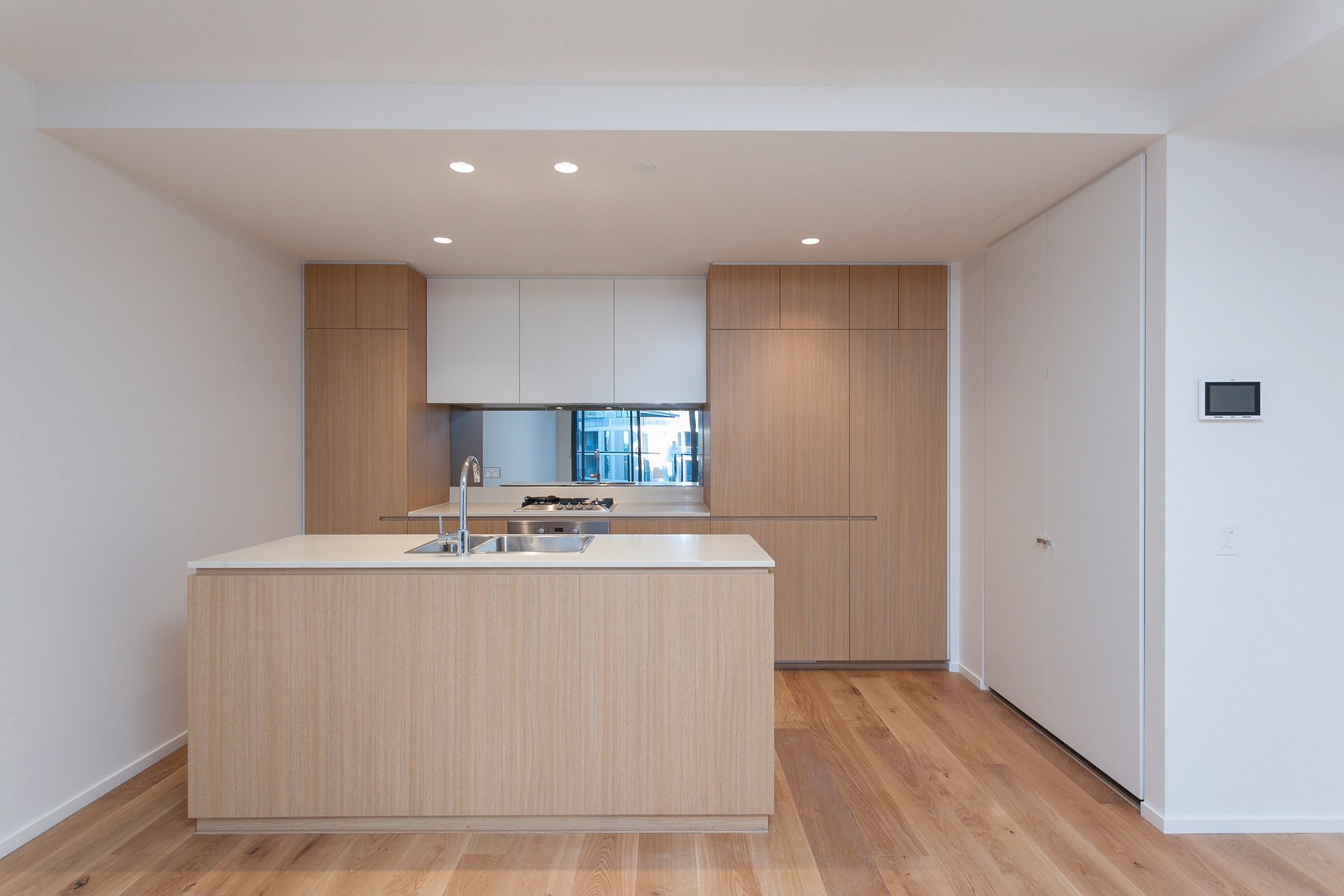 Property Gallery Thumbnail 3