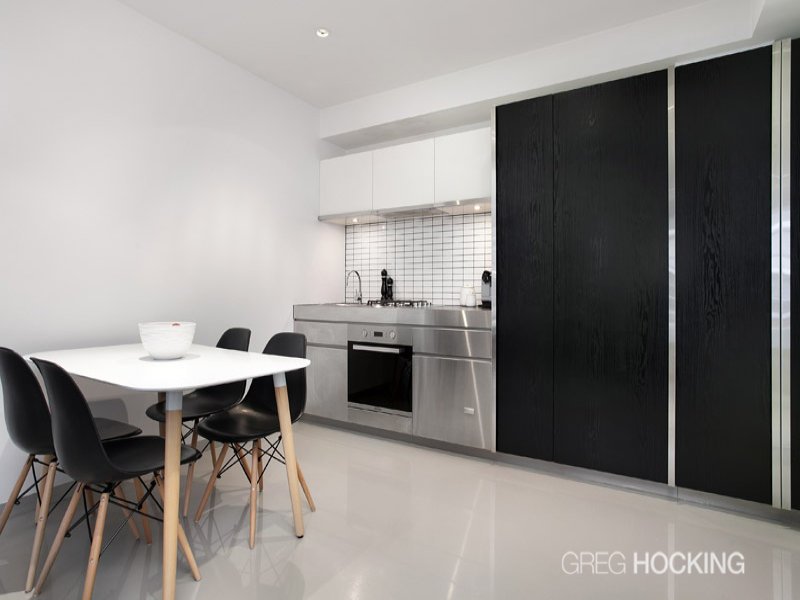 304/9 Commercial Road, Melbourne image 6