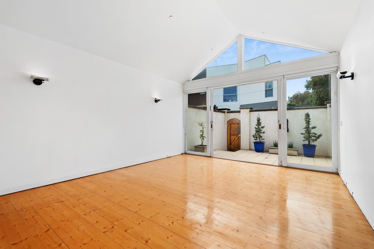 305 Moray Street, South Melbourne image 3