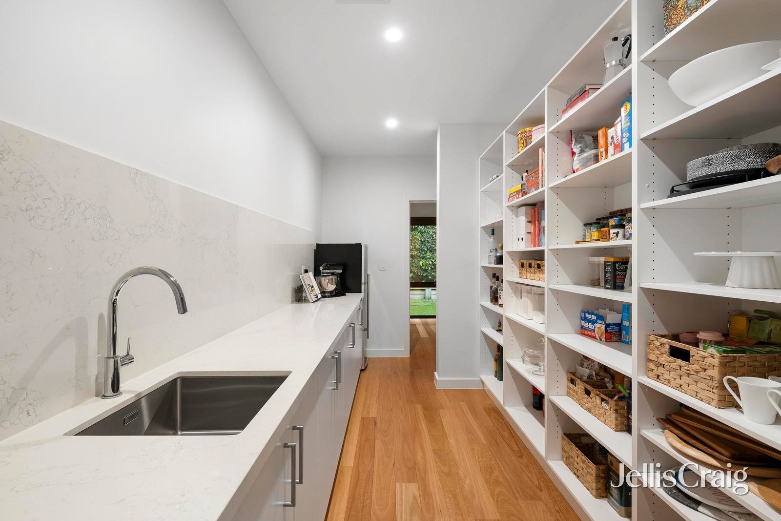 305 Raleigh Street, Thornbury image 6