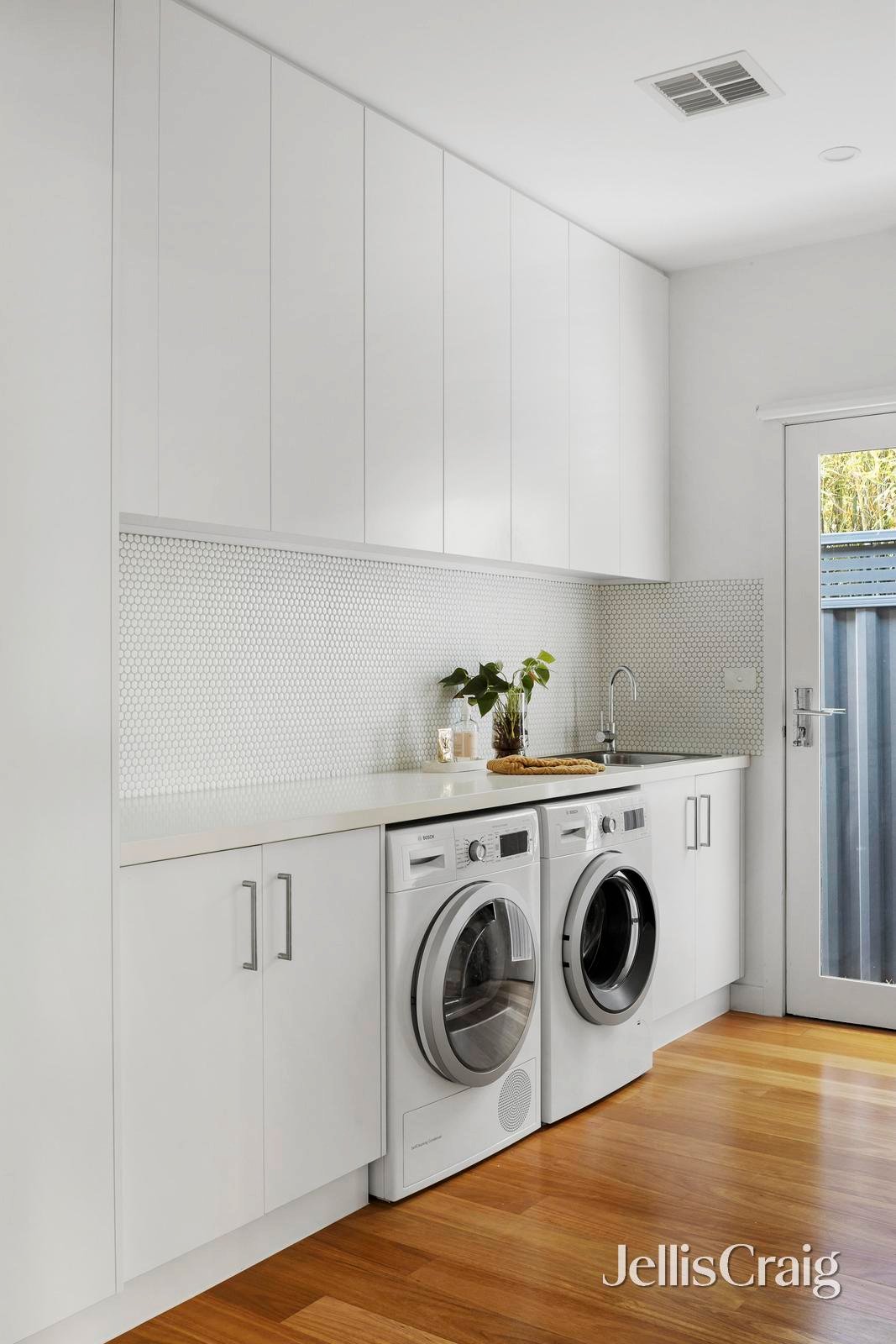 305 Raleigh Street, Thornbury image 18