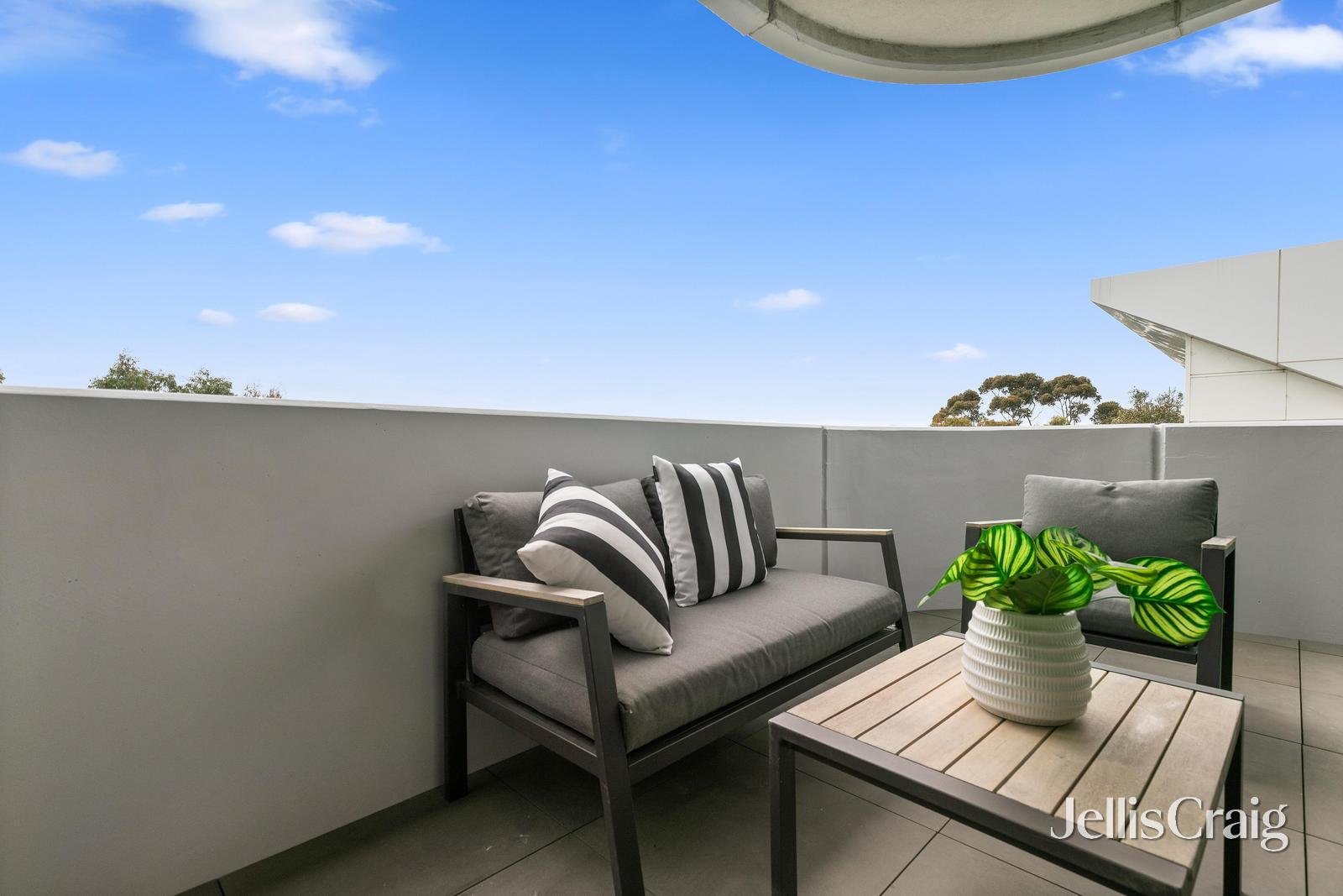 305/1050 Mt Alexander Road, Essendon image 10