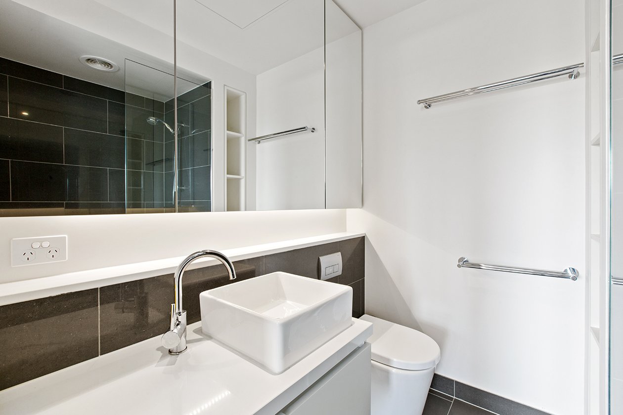 305 / 140 Swan Street RICHMOND