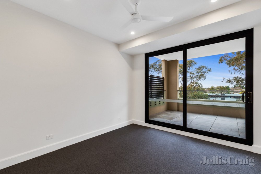 305/15 Livingstone Street, Ivanhoe image 5