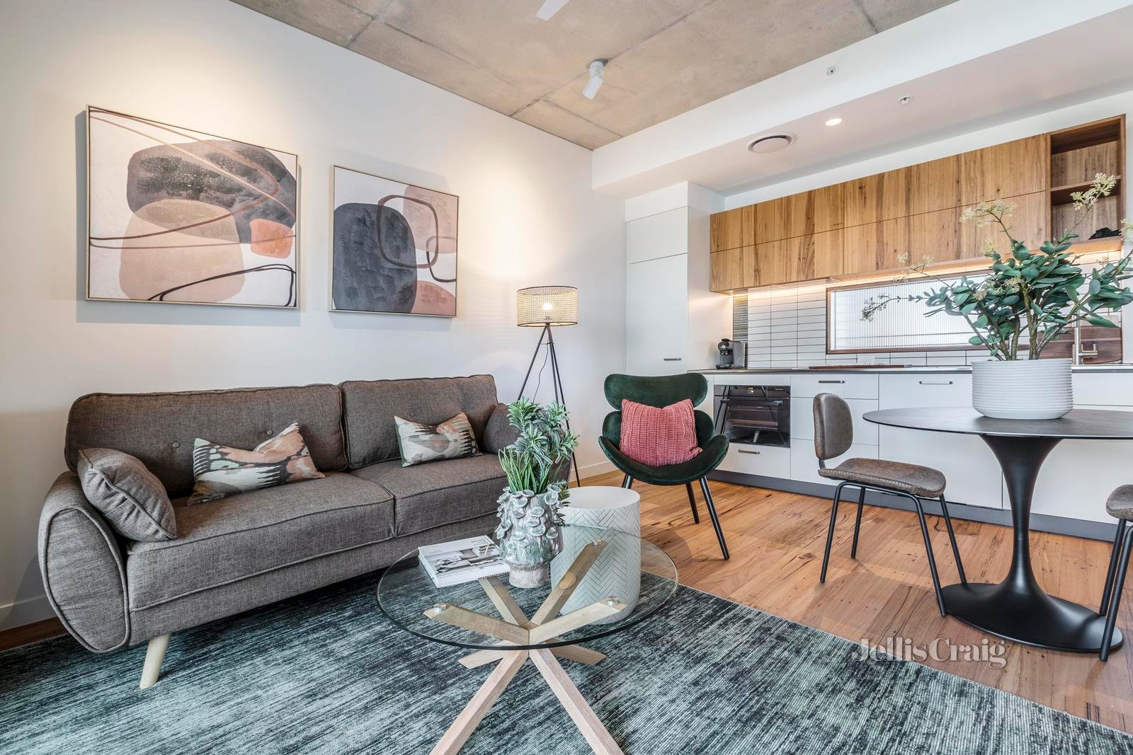 305/201 Ferrars Street, South Melbourne image 4