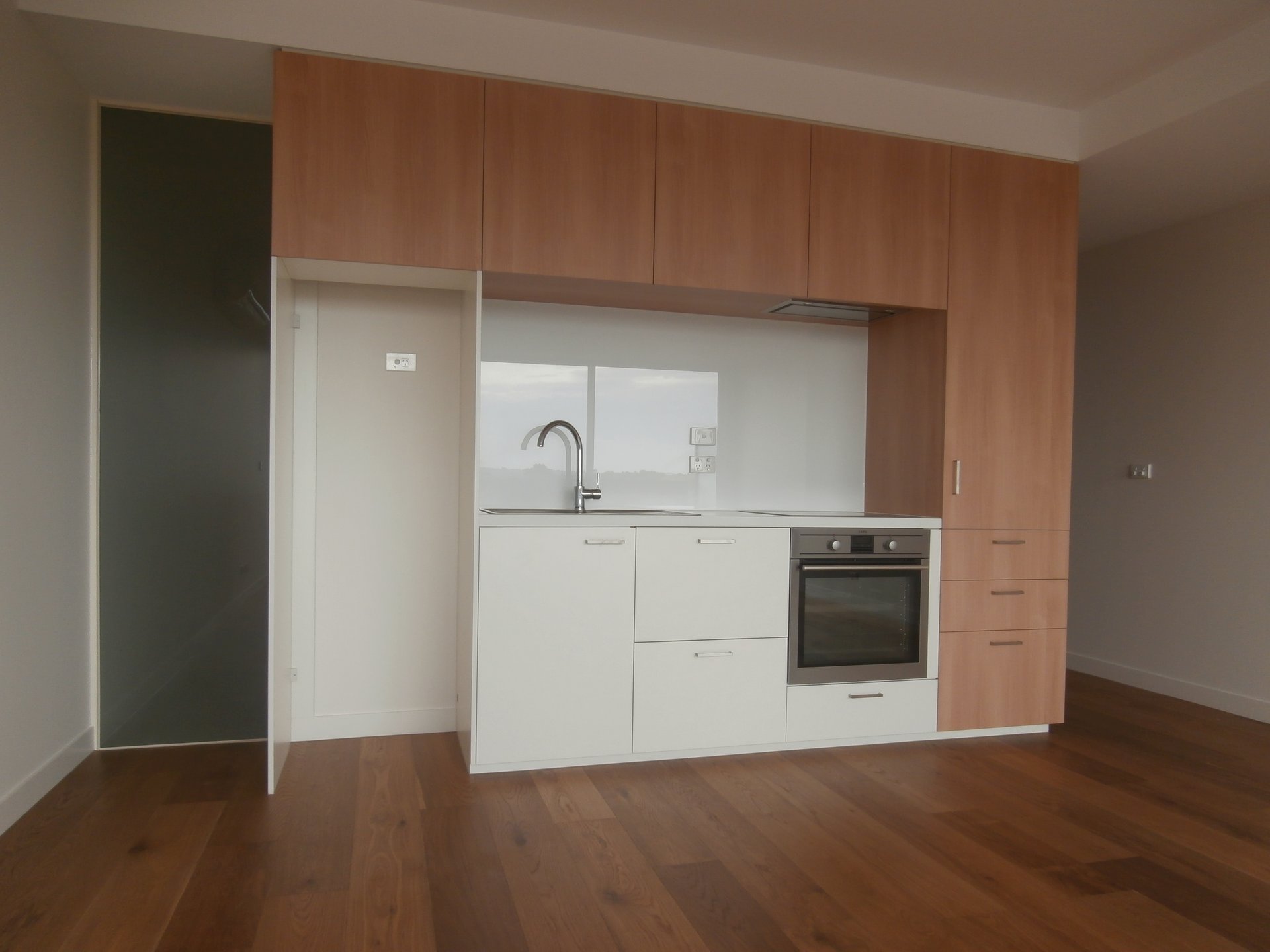 305 / 253 Waverley Road MALVERN EAST, VIC 3145