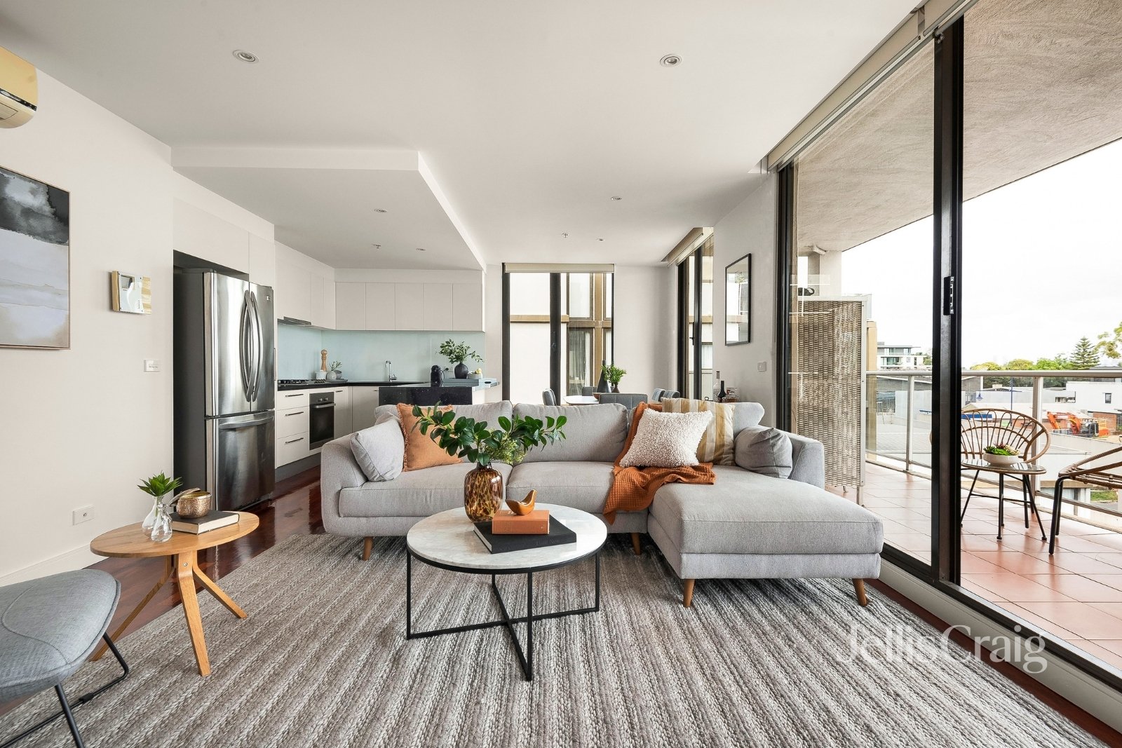 305/3 Kiernan Avenue, Ivanhoe image 4