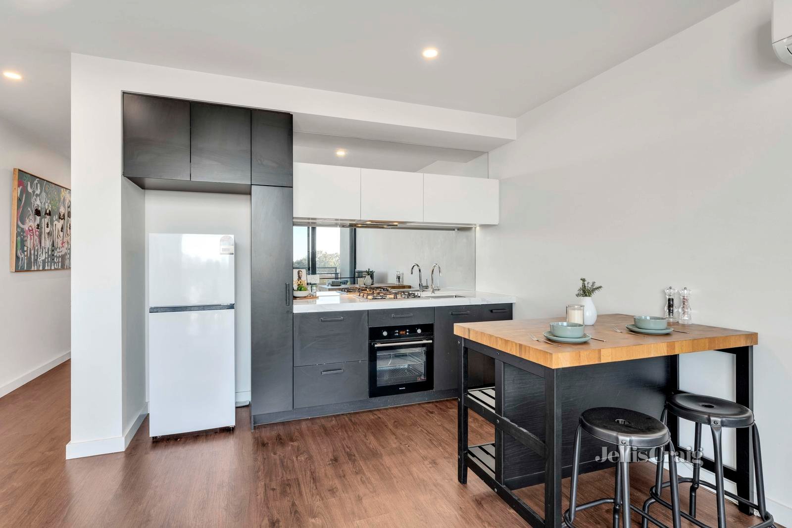 305/304-310 Lygon Street, Brunswick East image 4