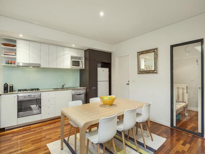 305/350 Victoria Street, North Melbourne image 2