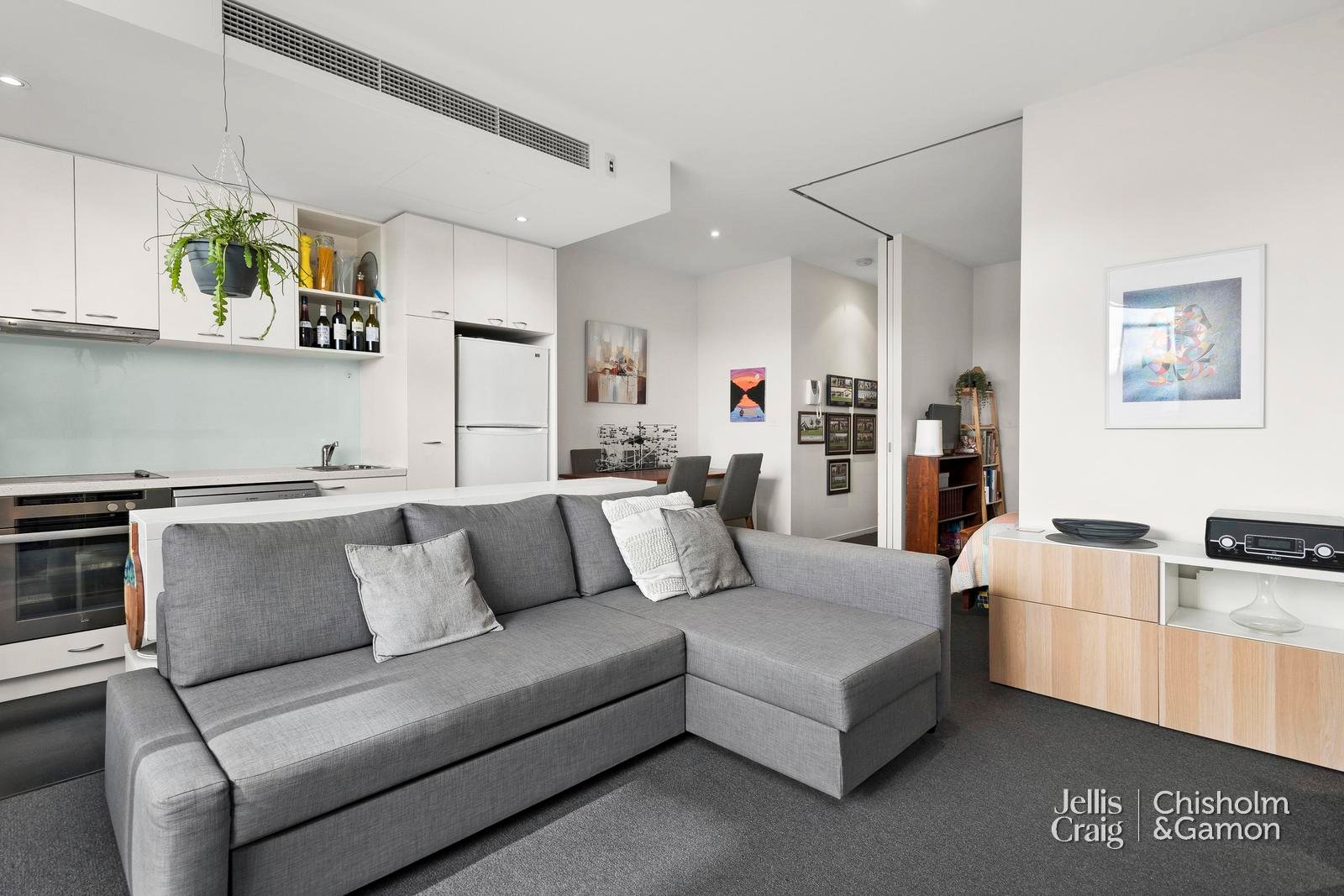 305/52 Dow Street, Port Melbourne image 3
