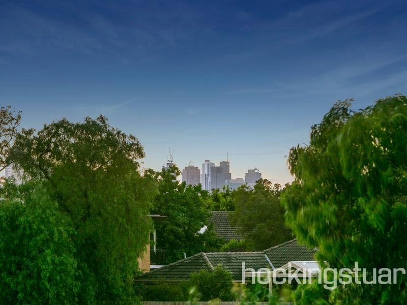 305/567 Glenferrie Road, Hawthorn image 8