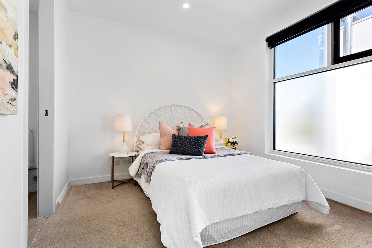 305/629 Canterbury Road, Surrey Hills image 8