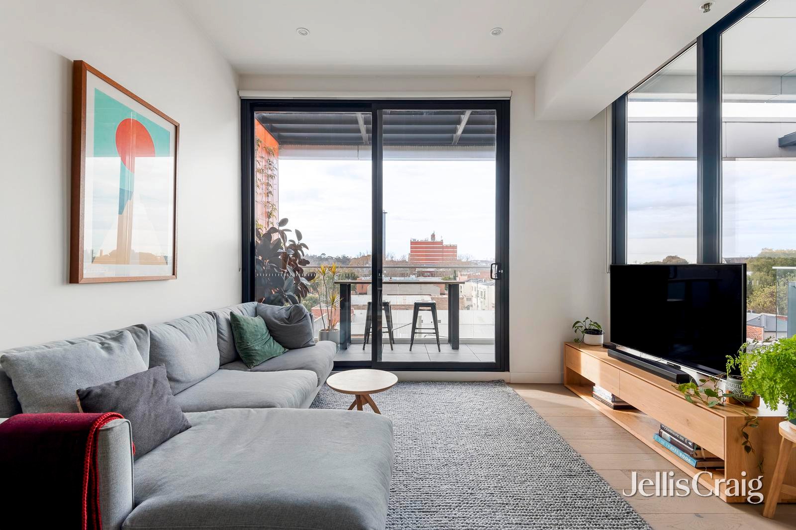 305/63 William Street, Abbotsford image 3