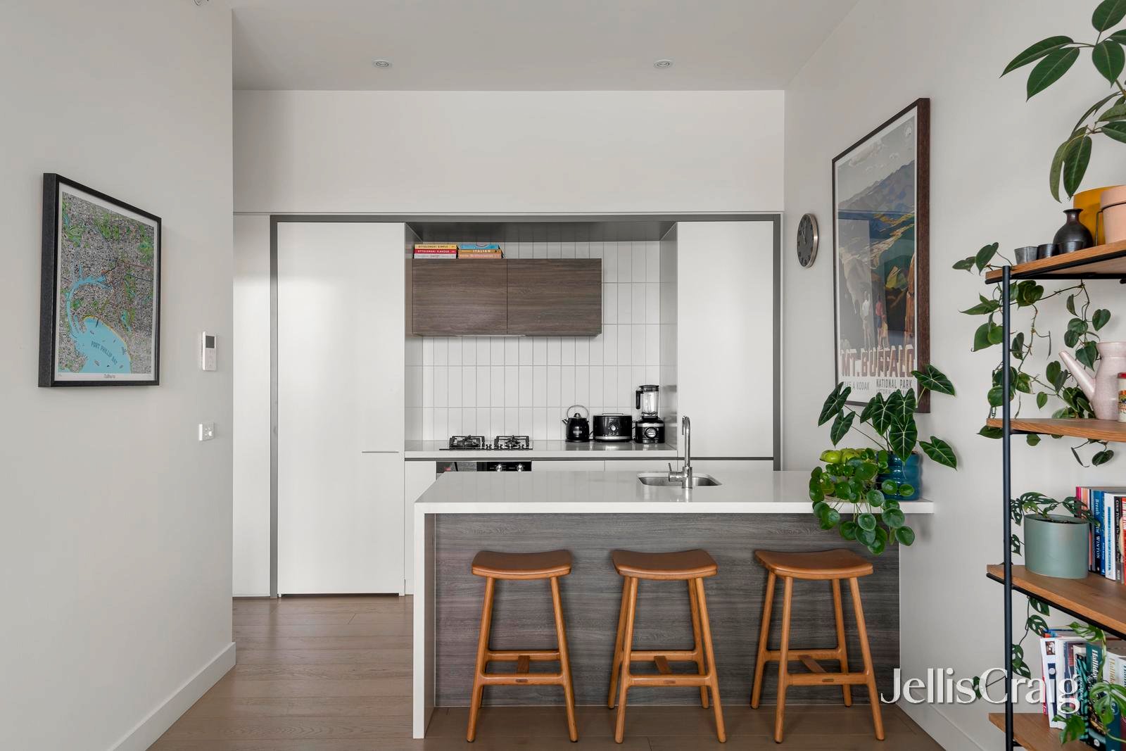 305/63 William Street, Abbotsford image 6