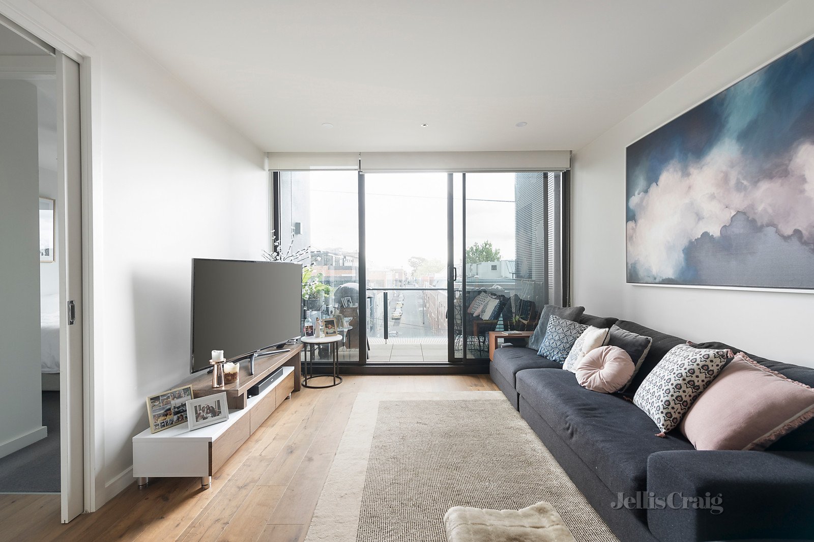 305/68 Leveson Street, North Melbourne image 3